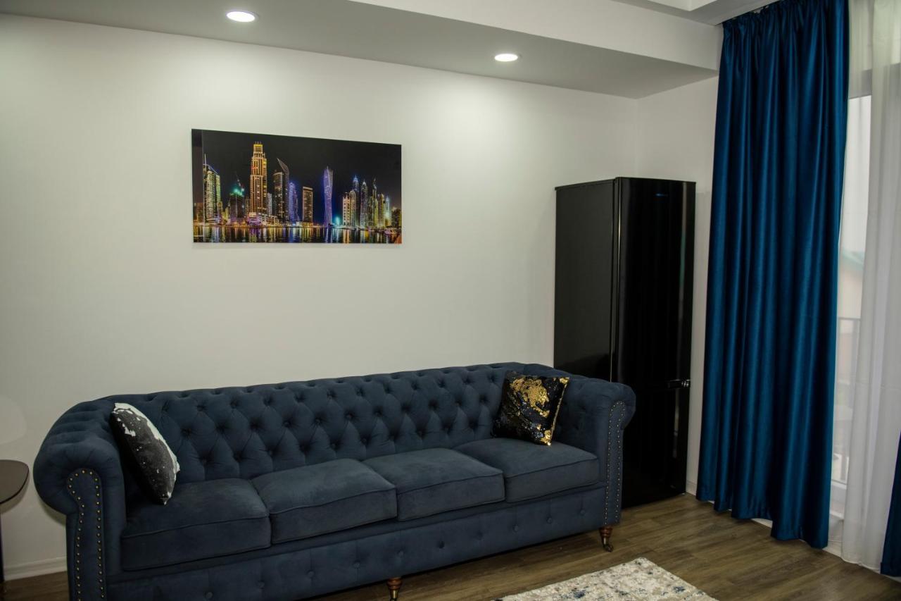 Raphael Apartment North Bucharest Cosmopolis Stefanestii de Jos Exteriör bild